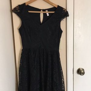 Black lace dress